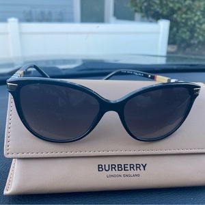 Burberry Sunglasses